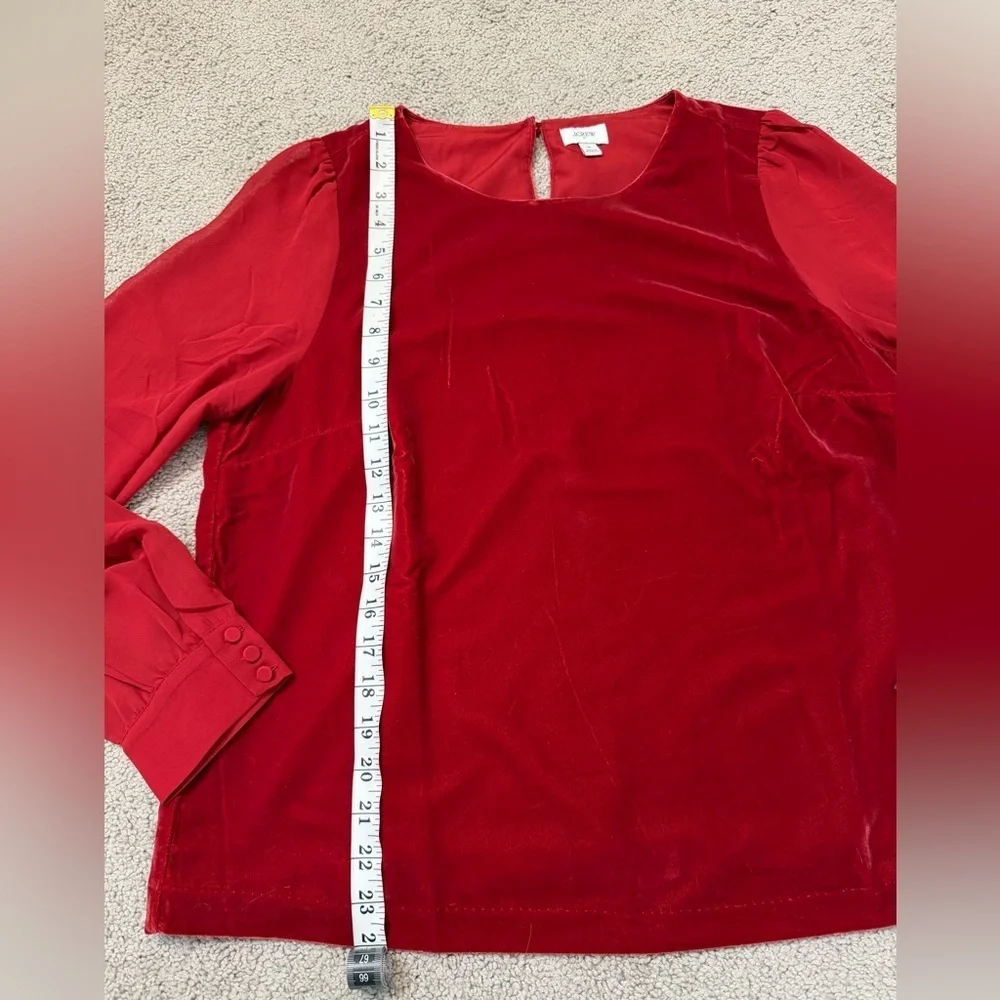 J. Crew Velvet Puff-Sleeve Top in Berry Sangria. Size Medium.